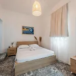 Σπίτι διακοπών 5 *