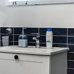 Vakantiehuis 5 *